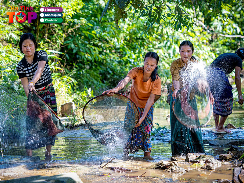 Dac-diem-van-hoa-cua-dan-toc-hatinhtoplist