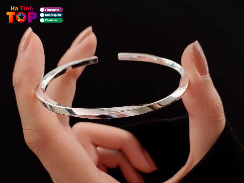 Vang-viet-ha-hatinhtoplist